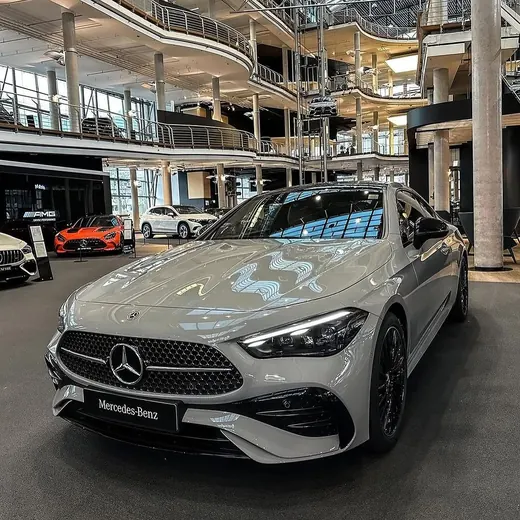 Mercedes-Benz CLE в салоне в Южной Корее